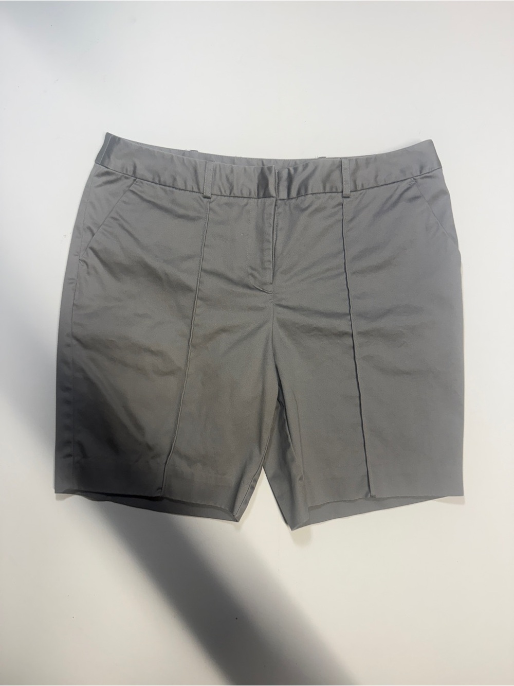 Worthington Gray Front-Seam Bermuda Shorts